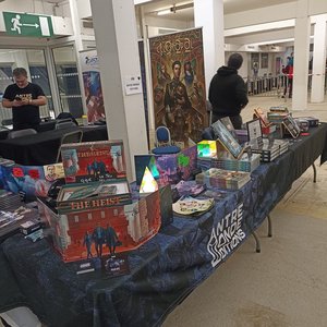 Antre Monde éditions - Stand d'éditeur de jeux de société au festival