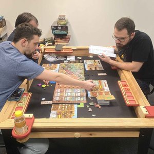 Ludotrotter - Soirée jeux de société entre amis autour d'une table