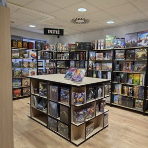 Ludotrotter - Magasin de jeux de société — rayon Initié