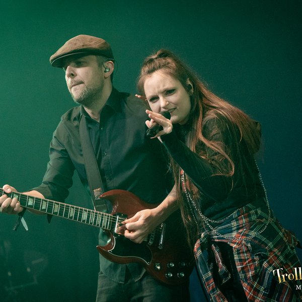 CON_2026-04-03_MEL_B_-2