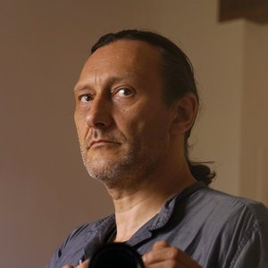 Nicolas FRUCTUS - Autoportrait au miroir, regard pensif