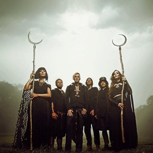 FAUN - Cercle de sorcellerie : l'union des ombres et de la magie ancienne