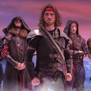 Gloryhammer - Légendes des batailles épiques : un groupe de héros en quête de gloire