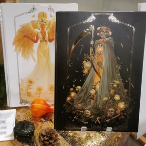 Hélène LENOBLE - L'élégance des contrastes : Vie et Mort en Art Visuel