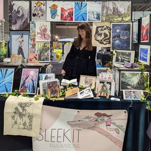SLEEKIT - Stand d'illustratrice au salon : affiches, estampes et livres