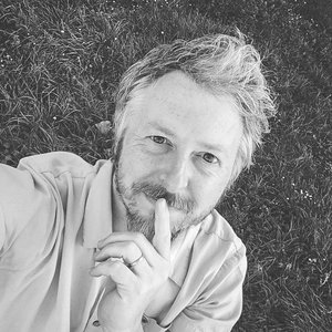 Maxime FONTAINE - Un moment de silence captivant dans la nature.