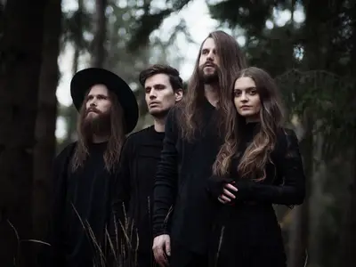 Kalandra - Mystères d'une forêt silencieuse : un groupe au cœur des ombres