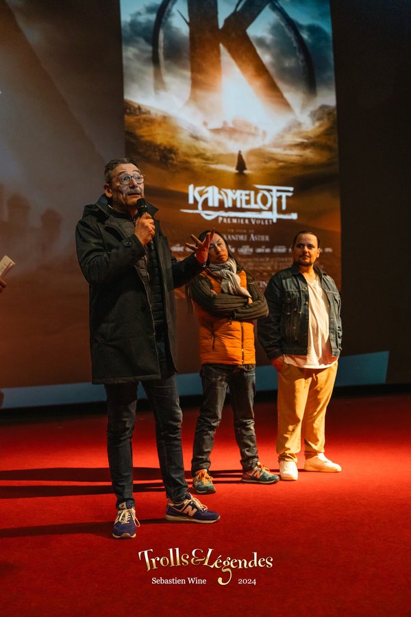 Nicolas Gabion (Bohort), Bô Gaultier de Kermoal (le garde du corps d’Attila le Hun), et Jonathan Chiche (Papinius) présente le film "Kaamelott - Premier Volet" lors du festival Fantasy Trolls et Légendes 2024