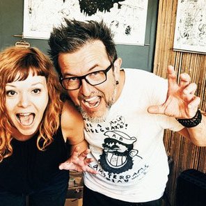 Arsenic et Boule de gomme - Duo d'artistes en pleine pose ludique